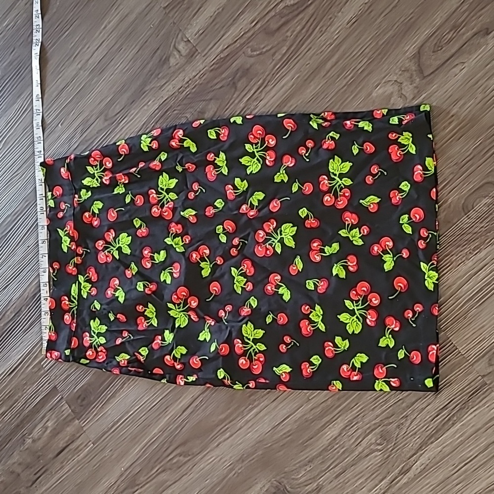 Sz med pencil skirt